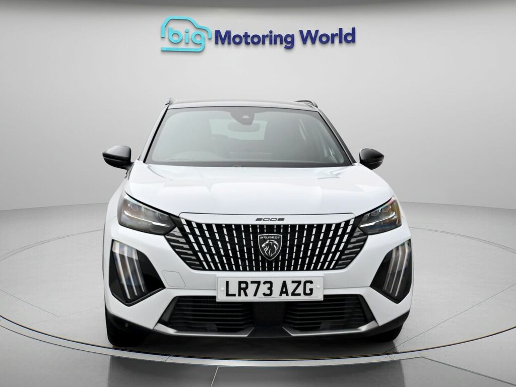 Peugeot 2008 Gt White #2