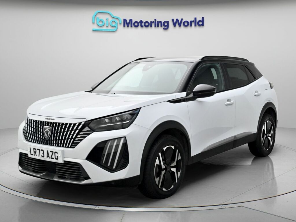 Peugeot 2008 Gt White #3