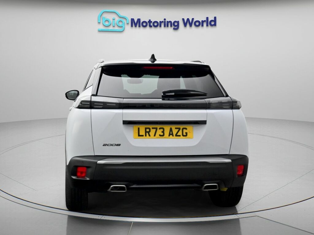 Peugeot 2008 Gt White #6