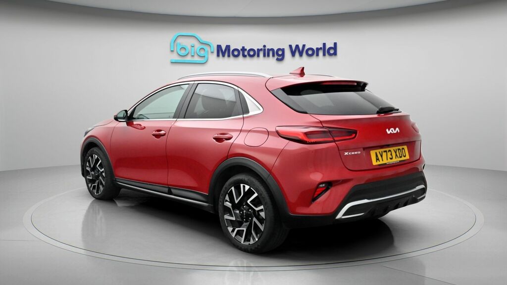 Kia Xceed 3 Red #5
