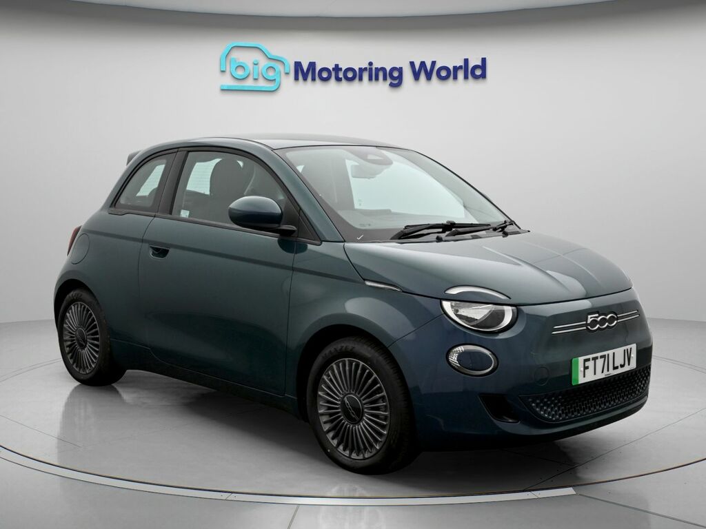 Fiat 500E Icon Green