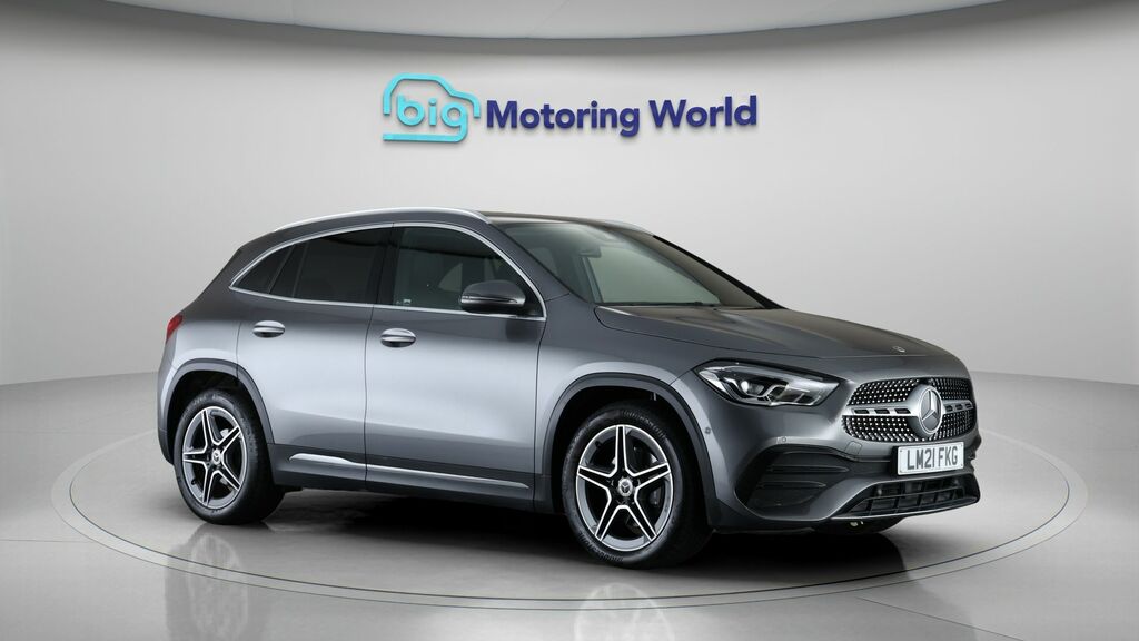 Mercedes-Benz GLA Class Amg Line Grey