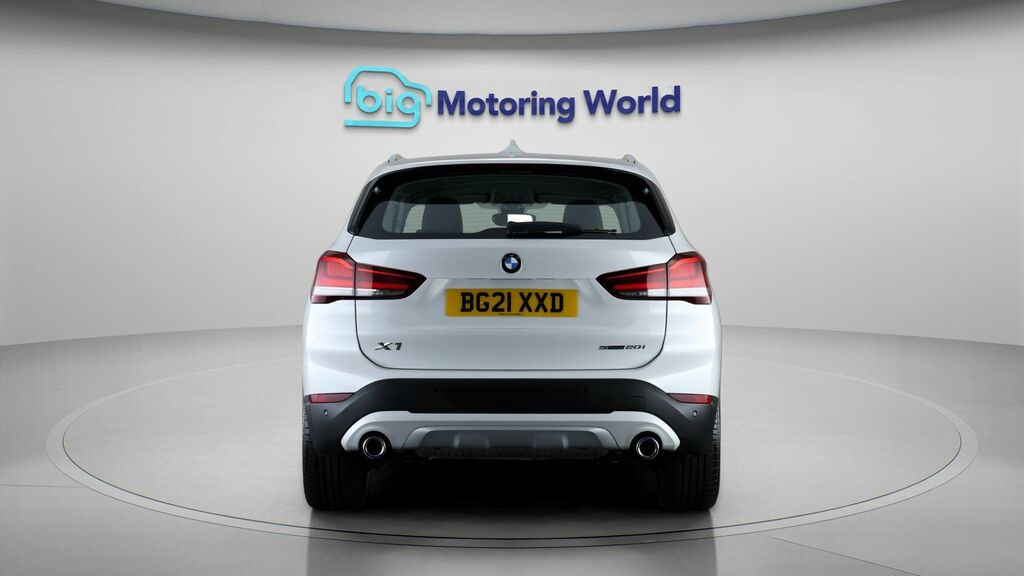 BMW X1 Xline White #6