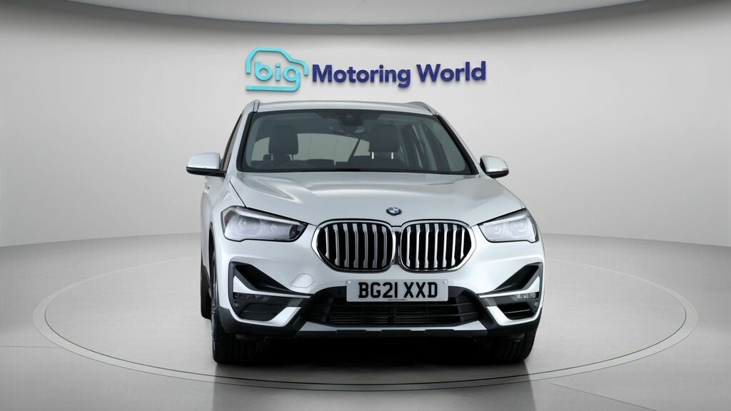 BMW X1 Xline White #2