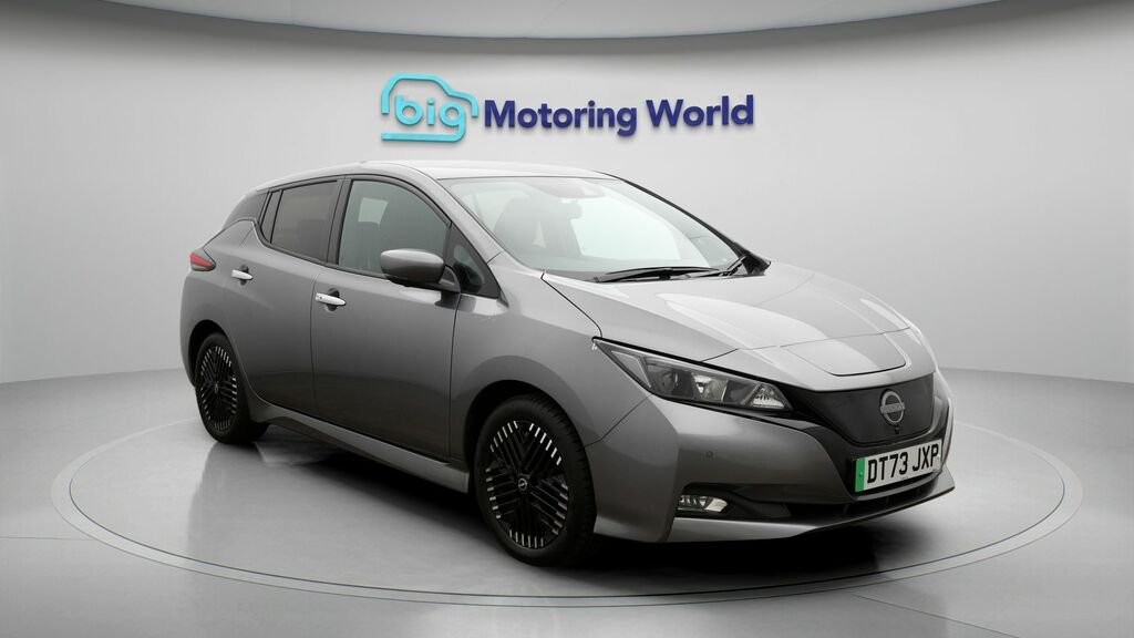 Nissan Leaf N-connecta Grey
