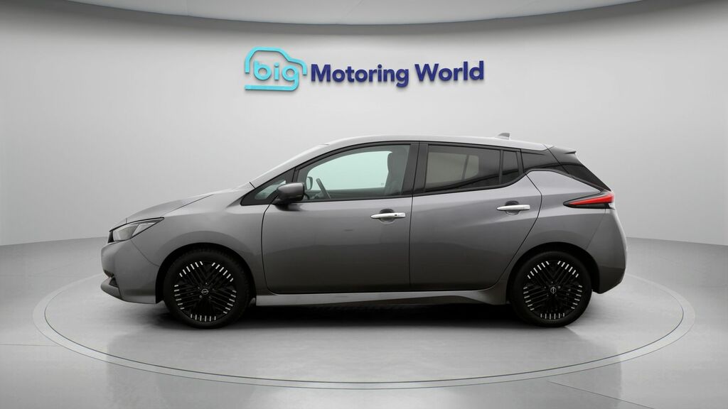 Nissan Leaf N-connecta Grey #4
