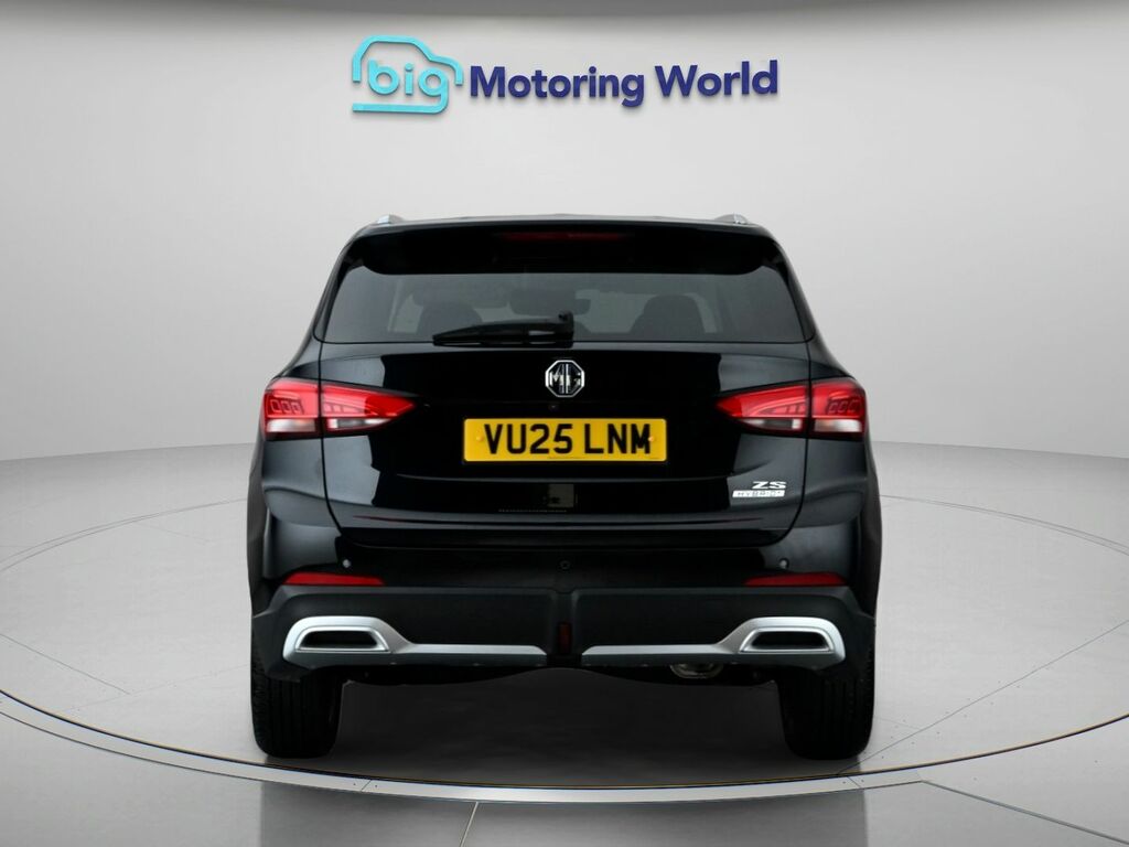MG ZS Trophy Black #6
