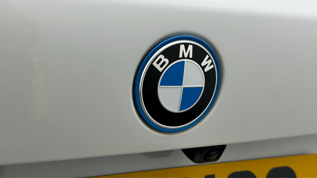 BMW 2 Series Active Tourer 1.5 220I Mht M Sport Mpv Hybrid Dct 1 White #19