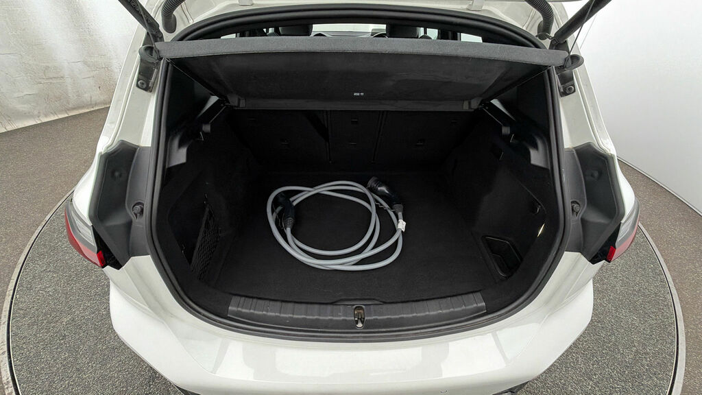 BMW 2 Series Active Tourer 1.5 220I Mht M Sport Mpv Hybrid Dct 1 White #16