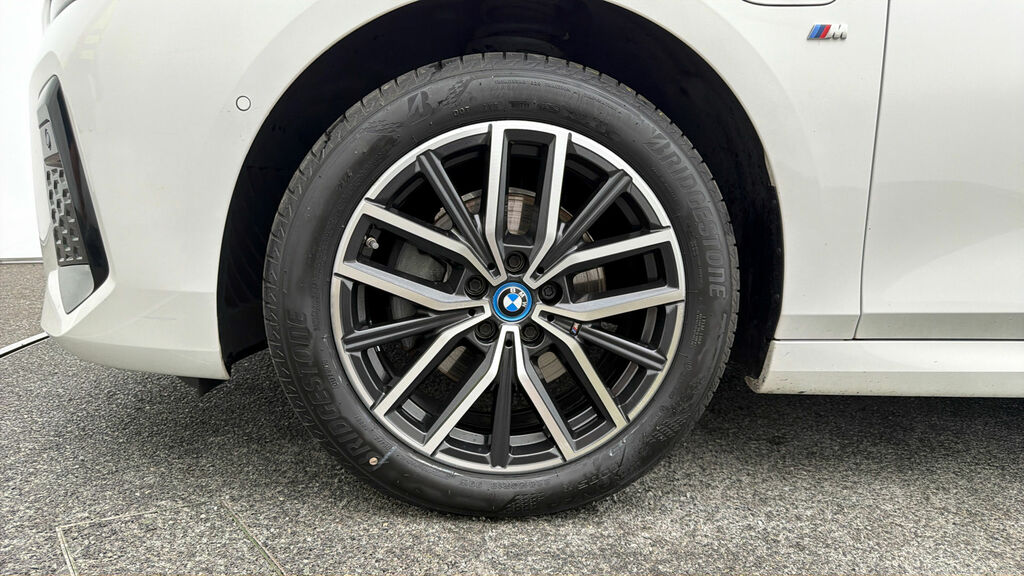 BMW 2 Series Active Tourer 1.5 220I Mht M Sport Mpv Hybrid Dct 1 White #17