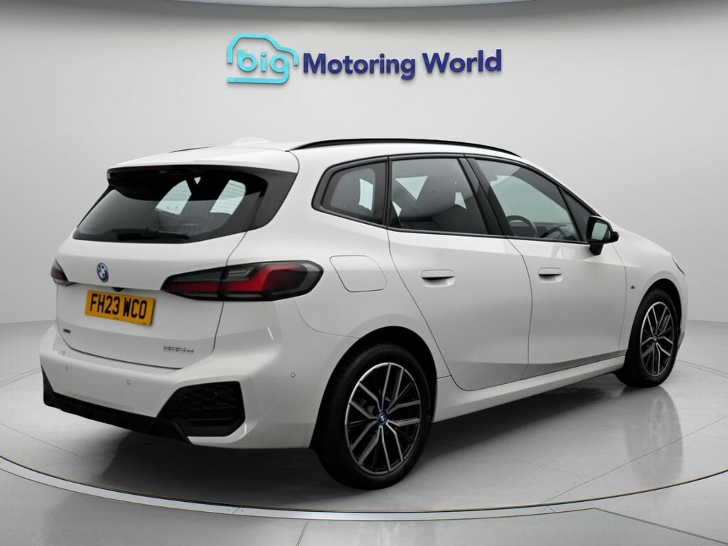 BMW 2 Series Active Tourer 1.5 220I Mht M Sport Mpv Hybrid Dct 1 White #7