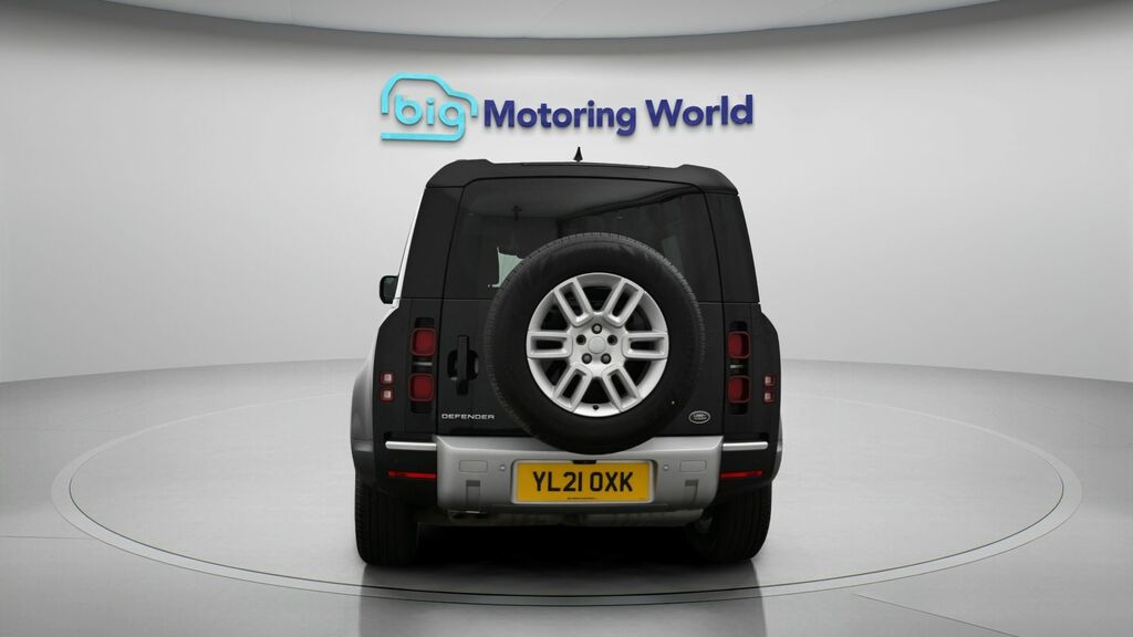 Land Rover Defender 110 S Black #6
