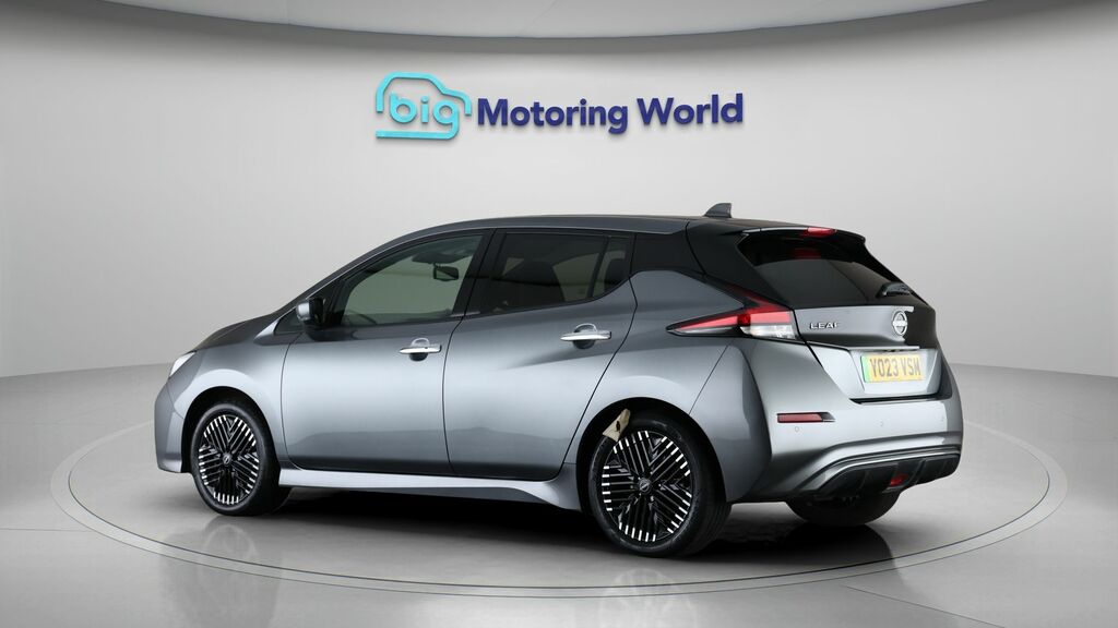 Nissan Leaf Tekna Grey #5