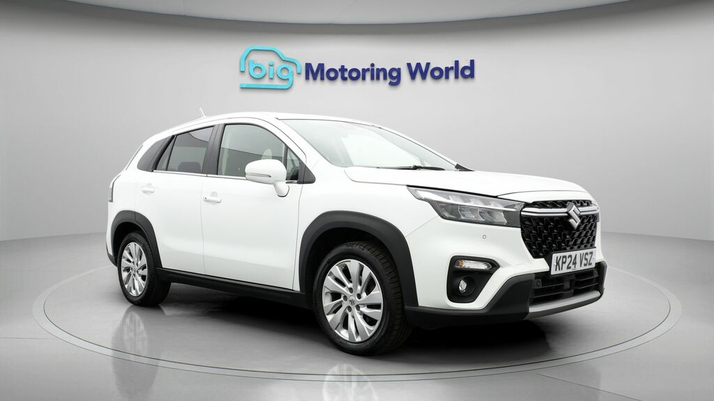Suzuki S Cross Motion White
