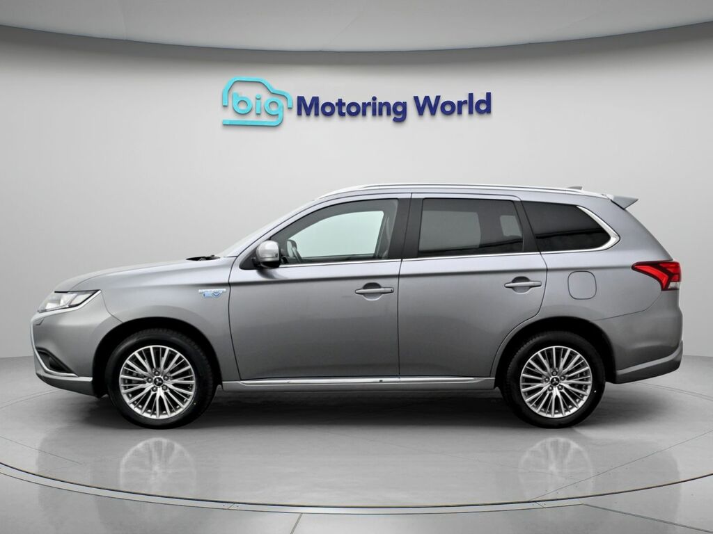 Mitsubishi Outlander Dynamic Grey #4