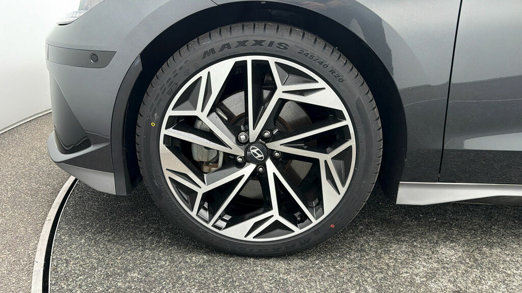 Hyundai Ioniq 6 Ultimate 77Kwh Awd White #17