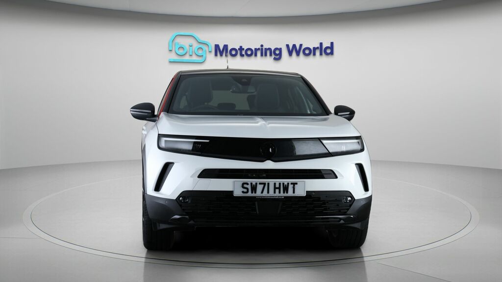 Vauxhall Mokka Sri Premium White #2