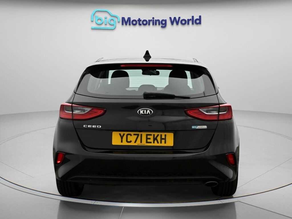 Kia Ceed 2 Nav Black #6