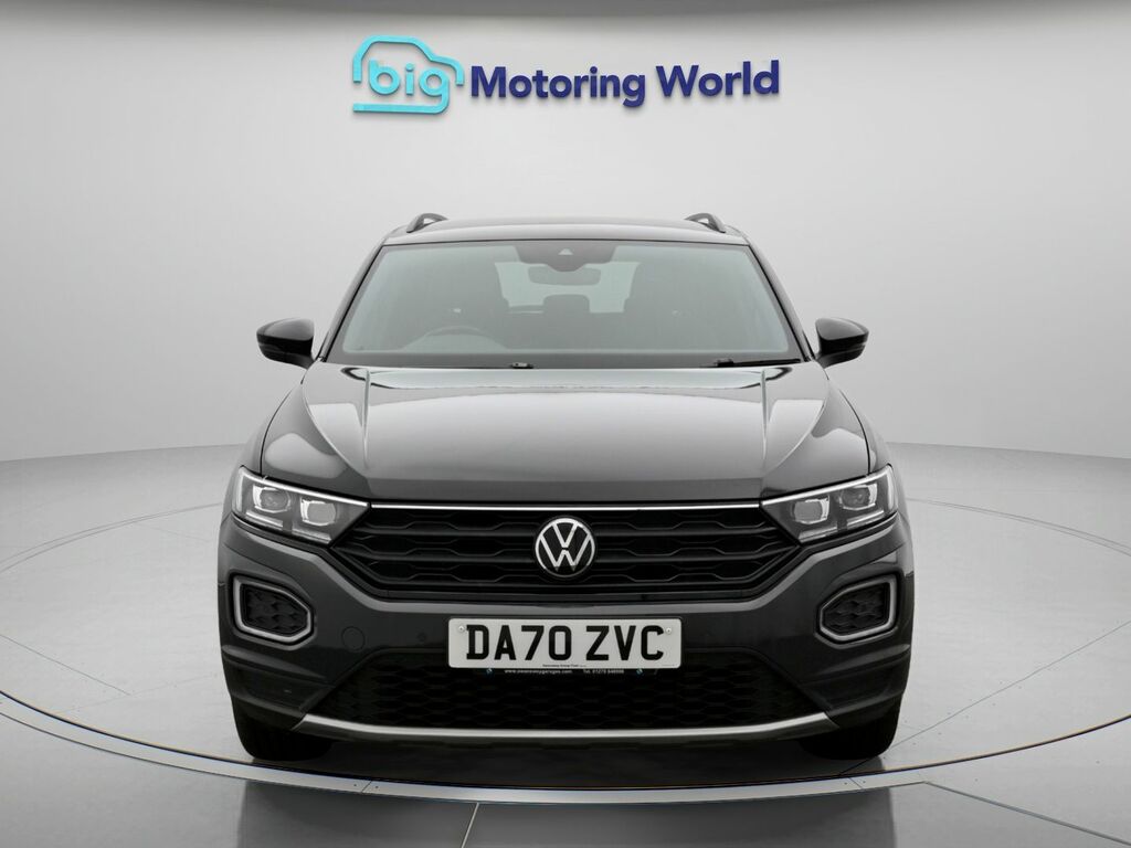 Volkswagen T-Roc R-line 1.5 Tsi 150Ps Evo 7-Speed Dsg White #2