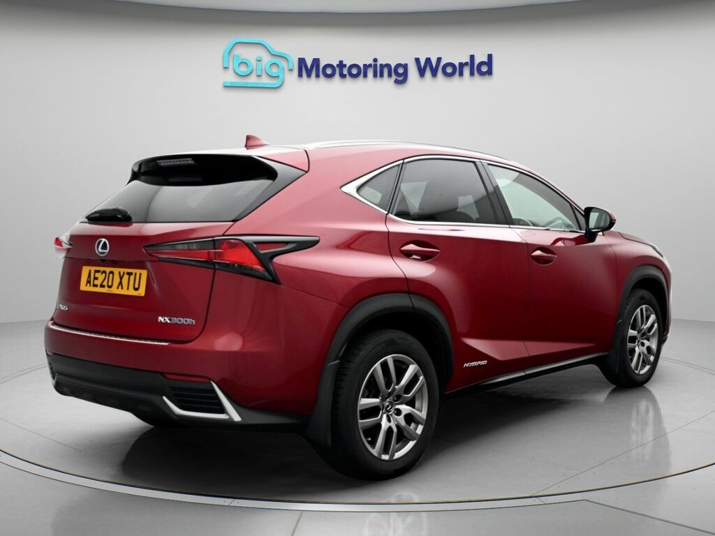 Lexus NX Estate 2.5 300H Takumi Silver #7