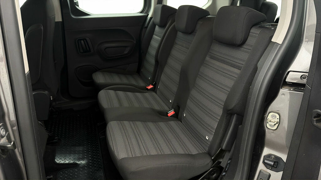 Vauxhall Combo Life 1.2 Turbo Gpf Energy XL Mpv Euro Grey #15