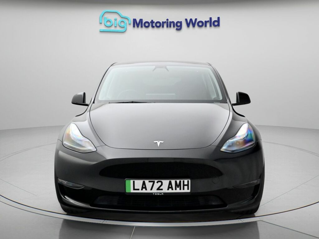 Tesla Model Y Long Range LA72AMH Black #2