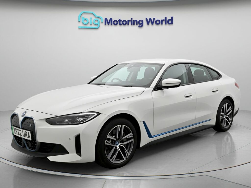 BMW i4 Sport White #3