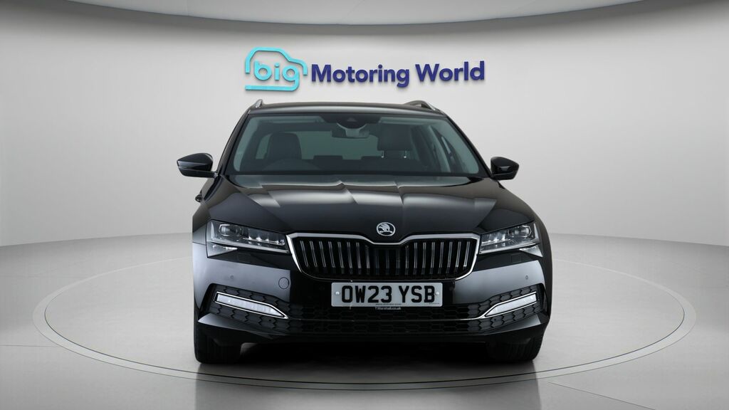 Skoda Superb Se L Black #2