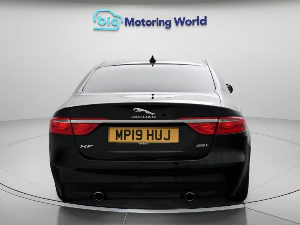 Jaguar XF R-sport Black #6