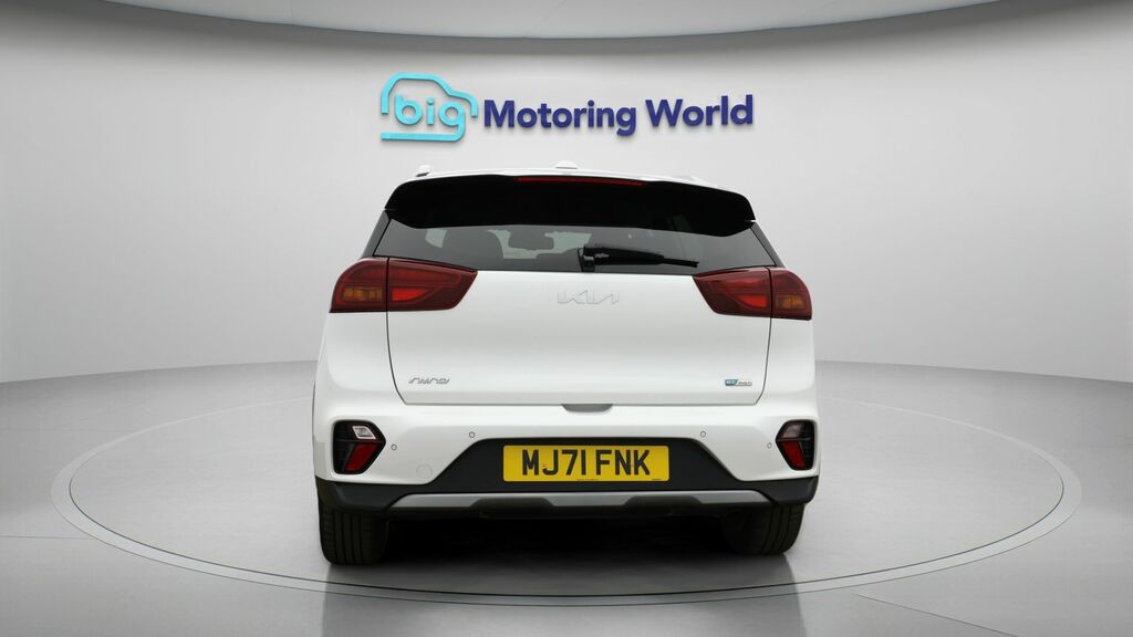Kia Niro 3 White #6