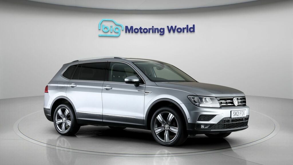 Volkswagen Tiguan Allspace Match Silver