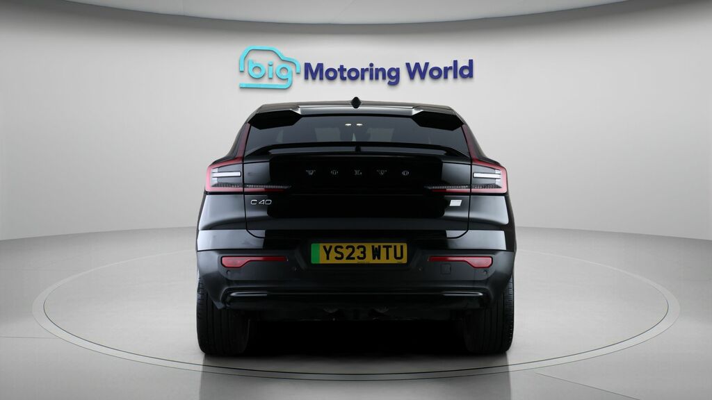 Volvo C40 Core Black #6