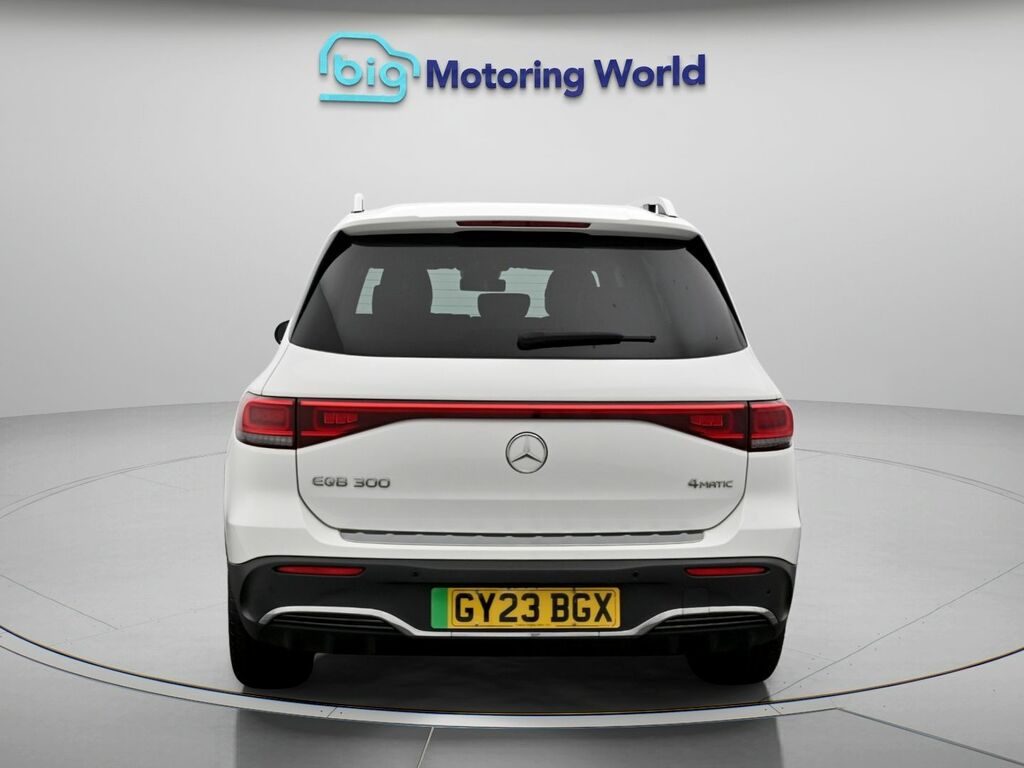 Mercedes-Benz EQB Amg Line White #6