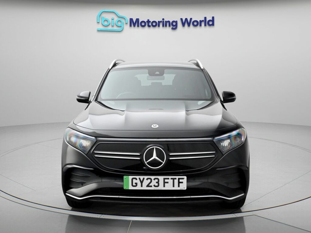 Mercedes-Benz EQB Amg Line Black #2