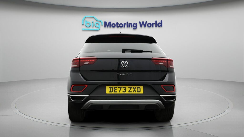 Volkswagen T-Roc Style Black #6
