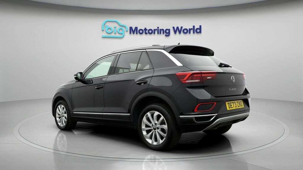 Volkswagen T-Roc Style Black #5