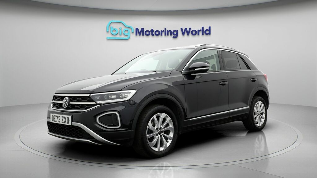 Volkswagen T-Roc Style Black #3