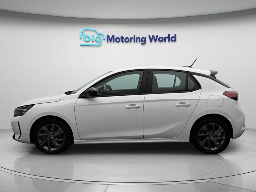 Vauxhall Corsa Design KO24EHT White #4