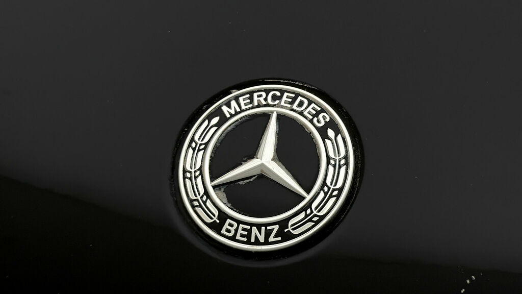 Mercedes-Benz EQC Mercedes-benz Eqc Eqc 400 80Kwh Amg Line Premium Grey #20