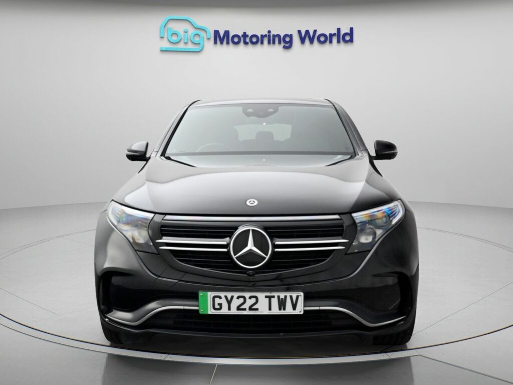 Mercedes-Benz EQC Amg Line Black #2