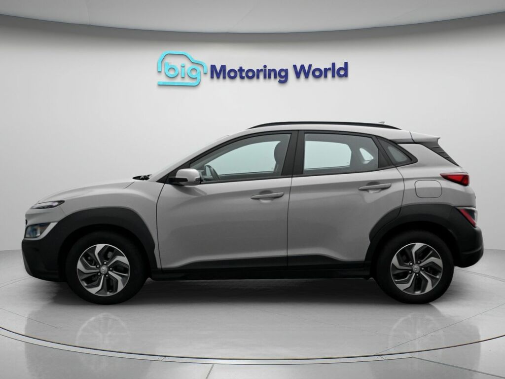 Hyundai Kona Se Connect Grey #4