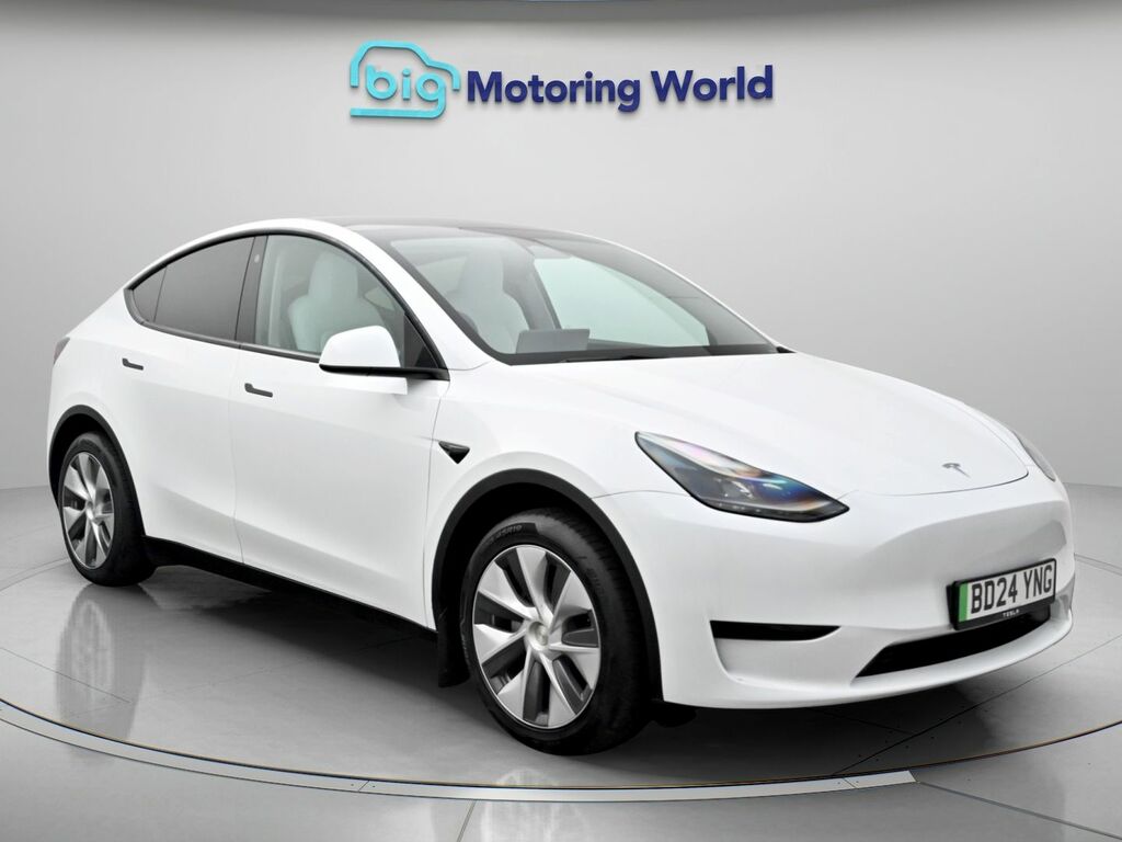 Tesla Model Y Y Model Y Rwd White