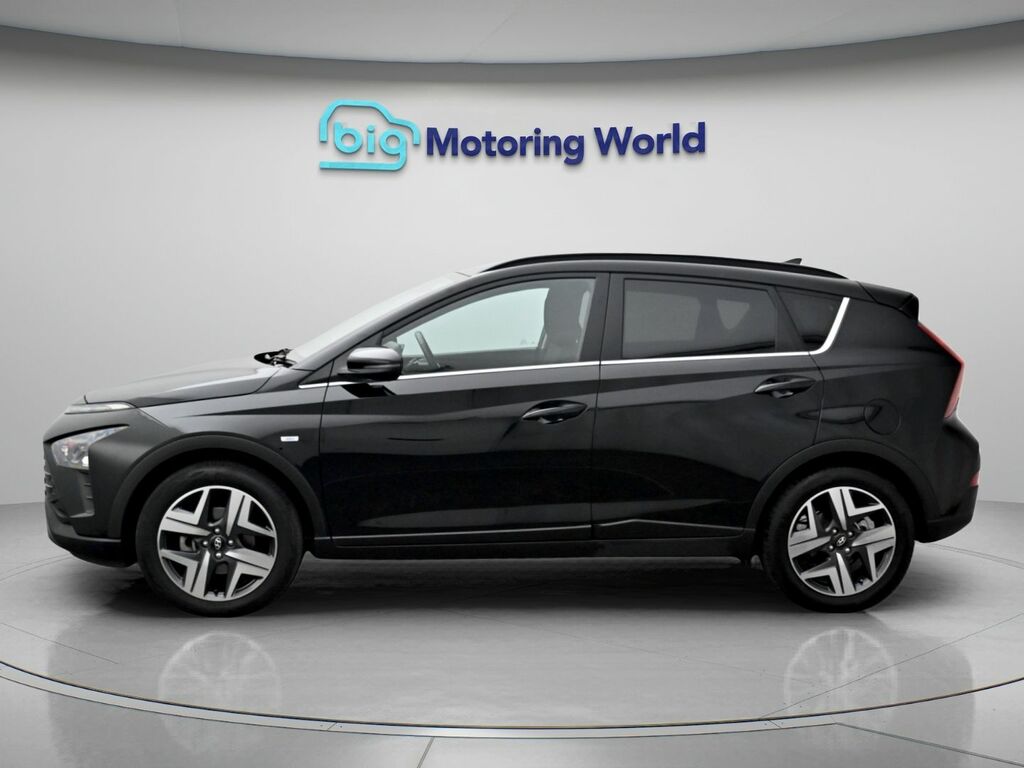 Hyundai Bayon Premium Black #4