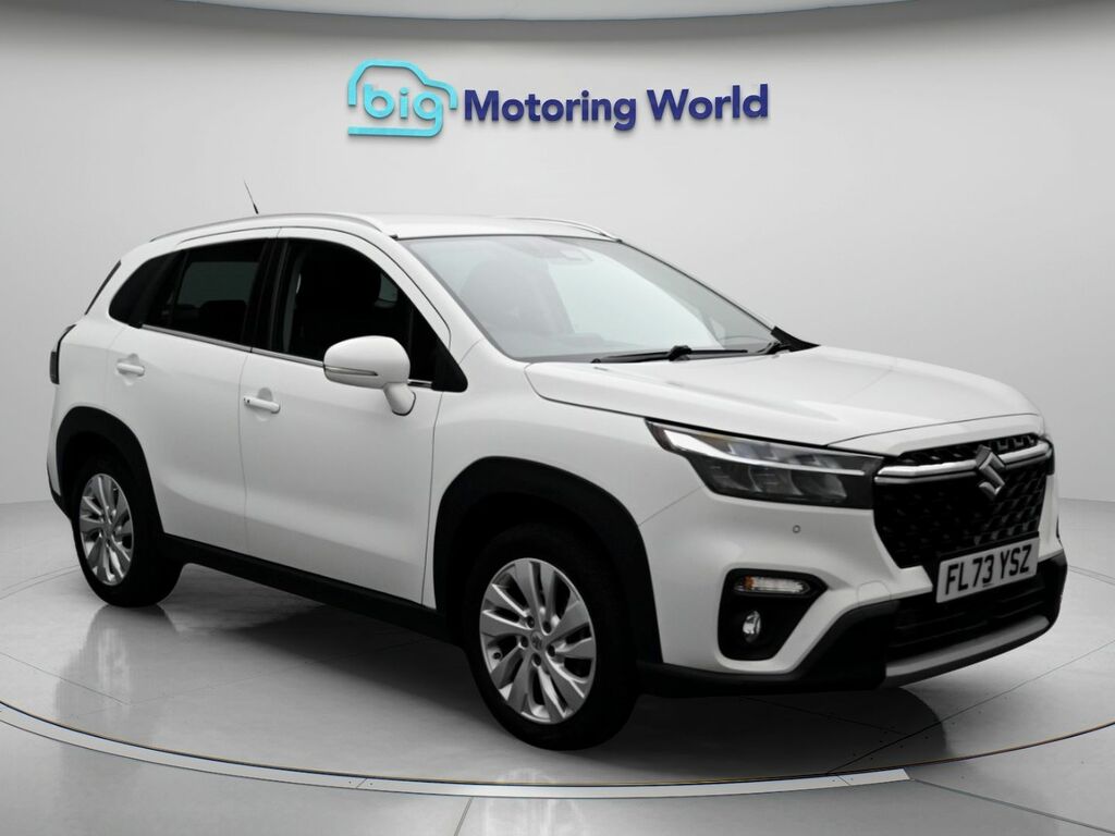 Suzuki S Cross Motion White