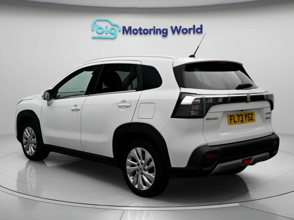 Suzuki S Cross Motion White #5