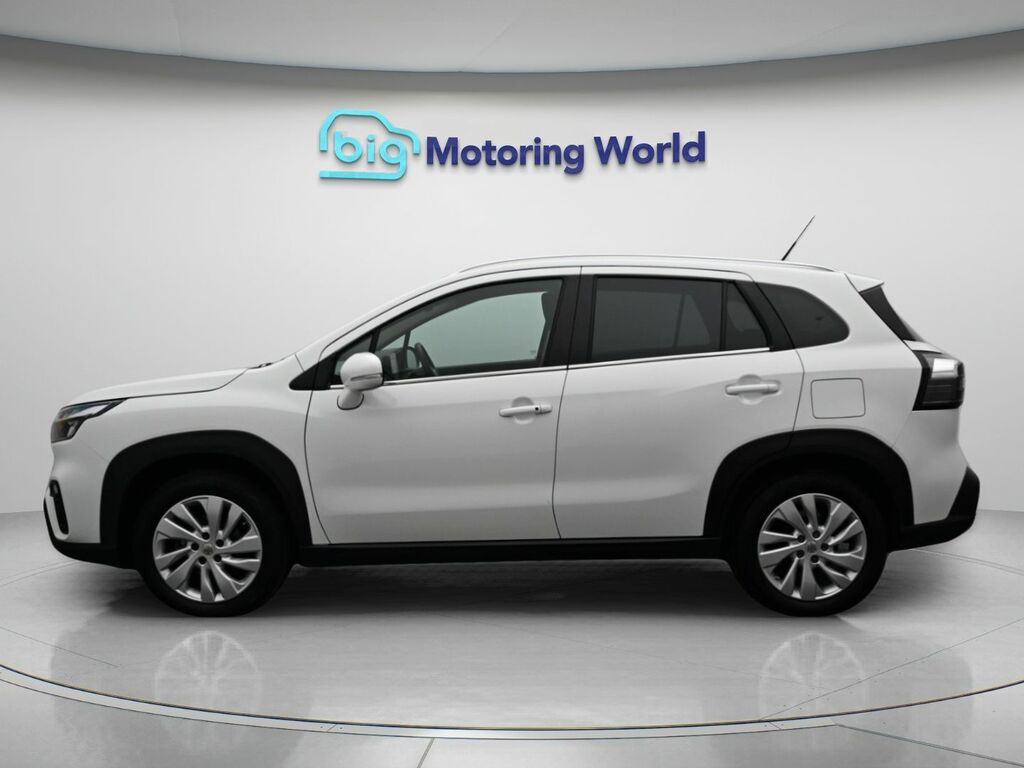 Suzuki S Cross Motion White #4
