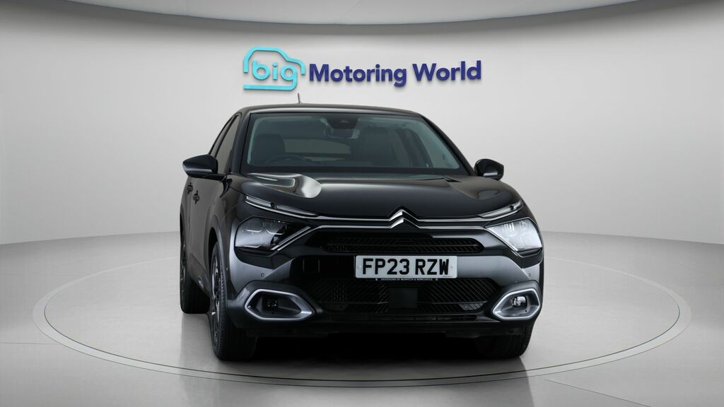 Citroen C4 Shine Plus Black #2