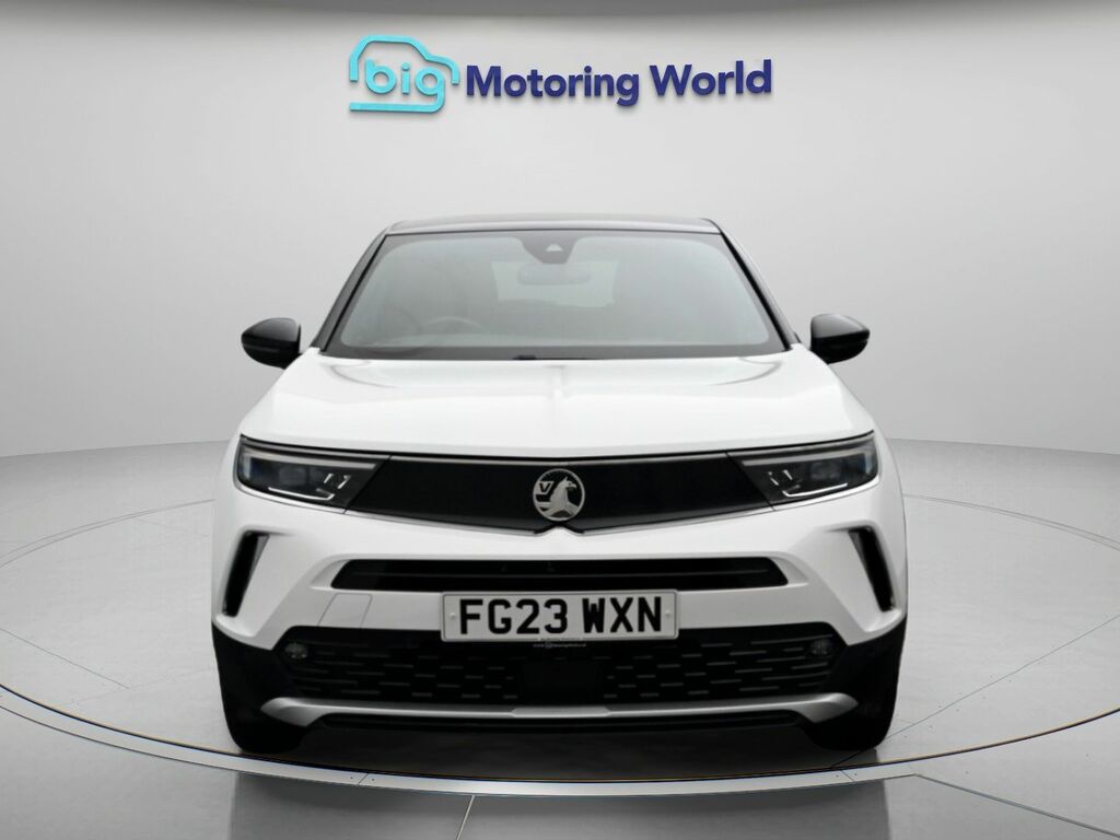 Vauxhall Mokka-e Ultimate FG23WXN White #2