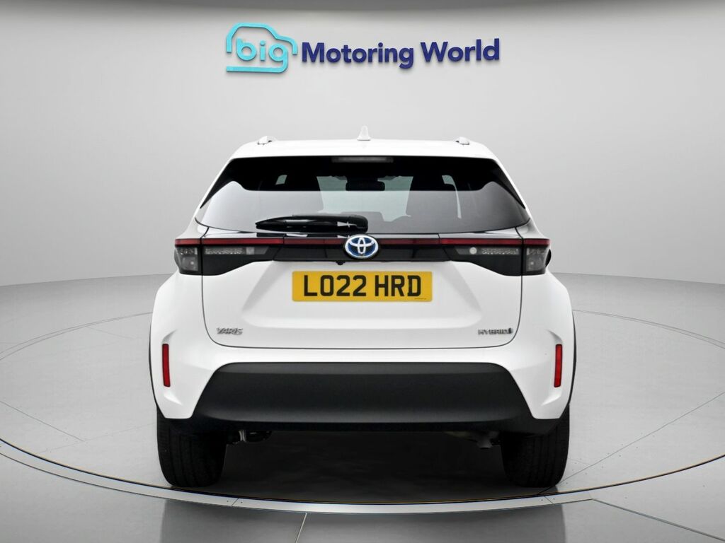 Toyota Yaris Cross Design White #6