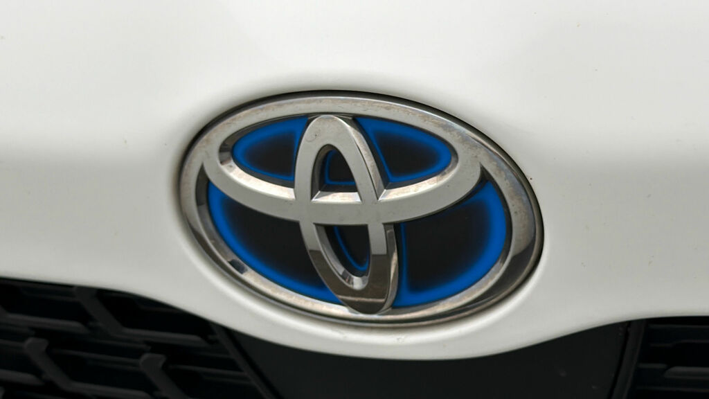 Toyota Yaris Cross 1.5 Vvt-h Gr Sport Suv Hybrid E-cvt Eur Grey #20